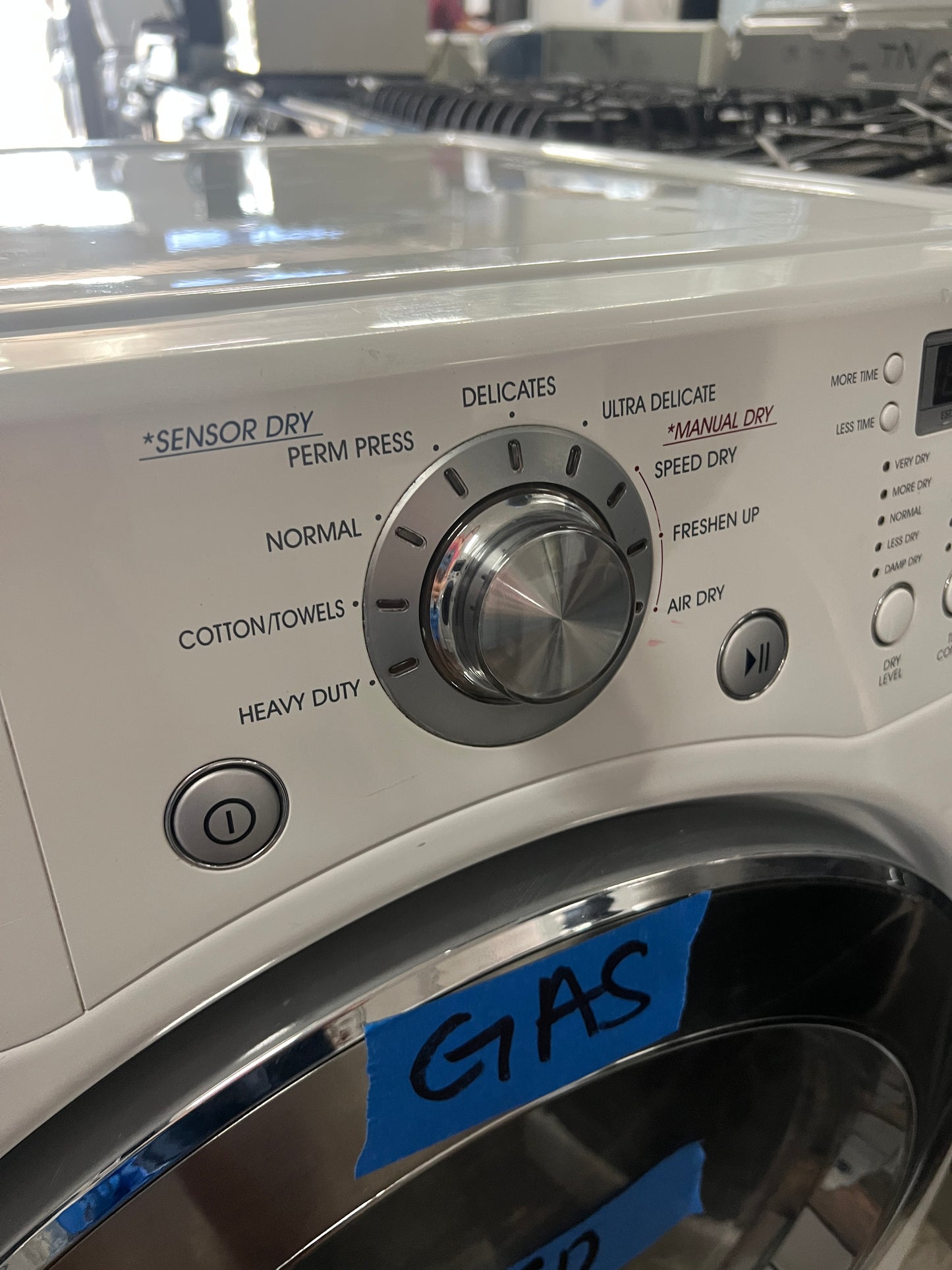 LG Front Load Gas Dryer in White DLG5988W 999310