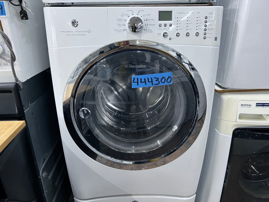 27 inch Electrolux LuxCare  EFLS617SIW 4.4 cu. ft. Front Load Washer  StainSoak, 15 Min Fast Wash, Perfect Balance LED Controls ENERGY STAR, 444300