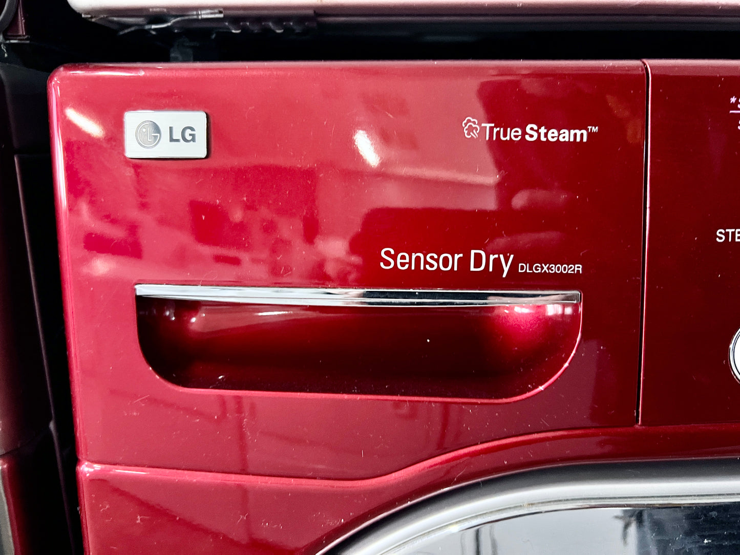 27 Inch LG Steam Dryer RED  DLGX3002R Front Load Gas Dryer Machine 7.4 cu. ft., Steam Fresh , Steam Sanitary , Wild Cherry , 444187