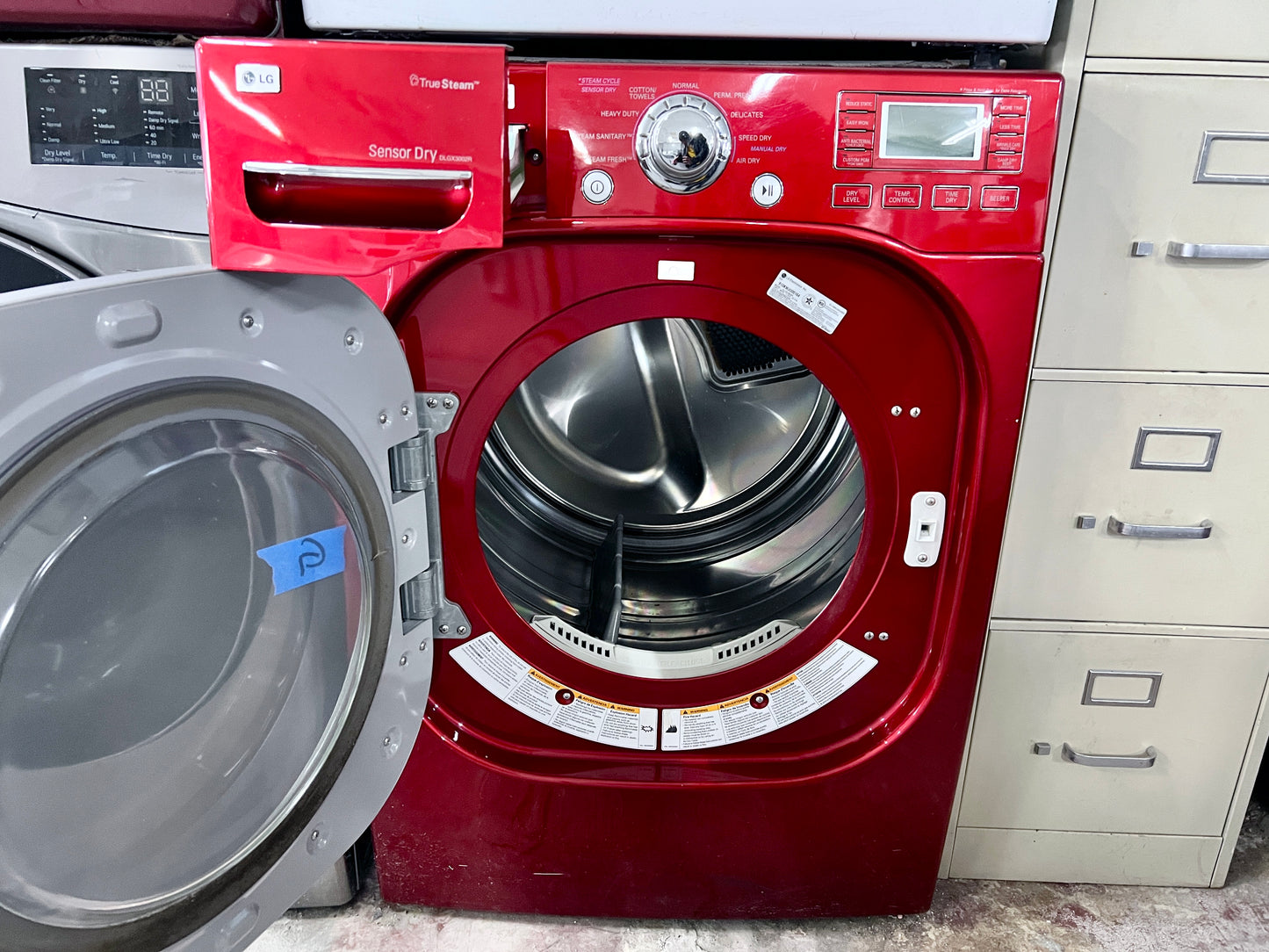 27 Inch LG Steam Dryer RED  DLGX3002R Front Load Gas Dryer Machine 7.4 cu. ft., Steam Fresh , Steam Sanitary , Wild Cherry , 444187