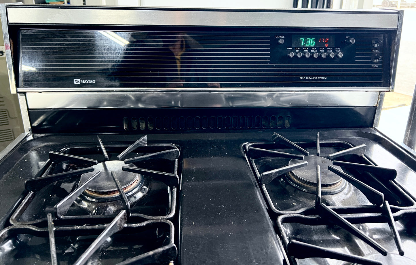 30 Inch Maytag Gas Range , BCRG860 , Black , 444387