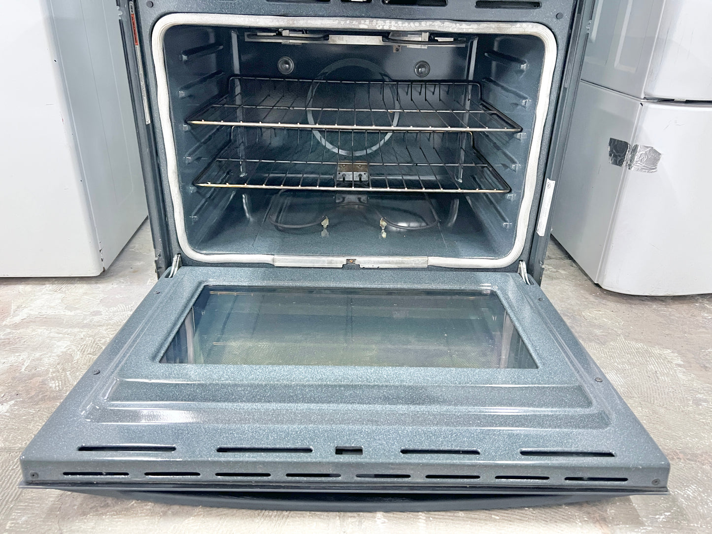 Whirlpool 30 吋壁掛式電微波爐和烤箱組合，黑色，二手，組合，888727