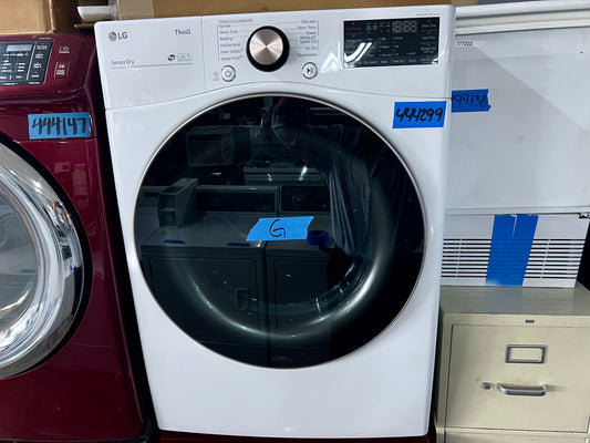 27 Inch LG  DLGX4001W  Front Load Gas Dryer Machine  7.4 Cu. Ft., 12 Dryer Programs, Sensor Dry, Steam, Wrinkle Care, Dial-A-Cycle Steam Sanitary Energy Star Certified, White , 444299