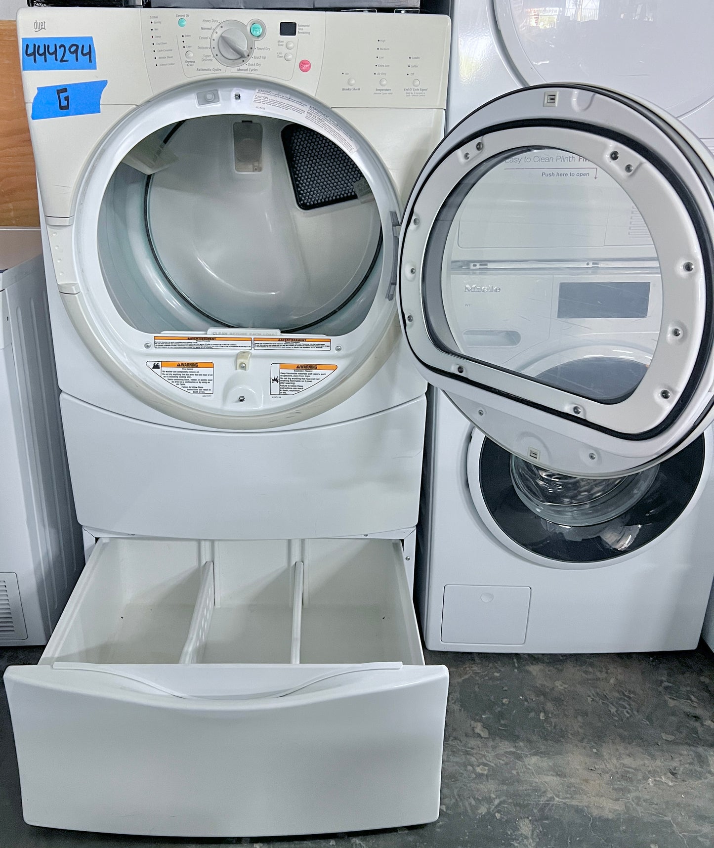 27 Inch Whirlpool GGW9200LW Front Load Gas Dryer Machine with Pedestal , White , 444294