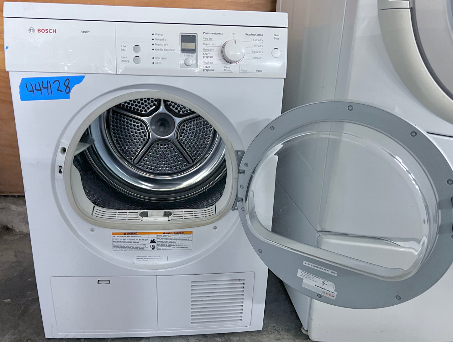 24 Inch Bosch Axxis Series  WTE86300US Compact Ventless Electric Front Load Dryer,3.9 cu. ft., 11 Drying Cycles, 4 Drying Options, LED Display Anticrease Feature , 444138