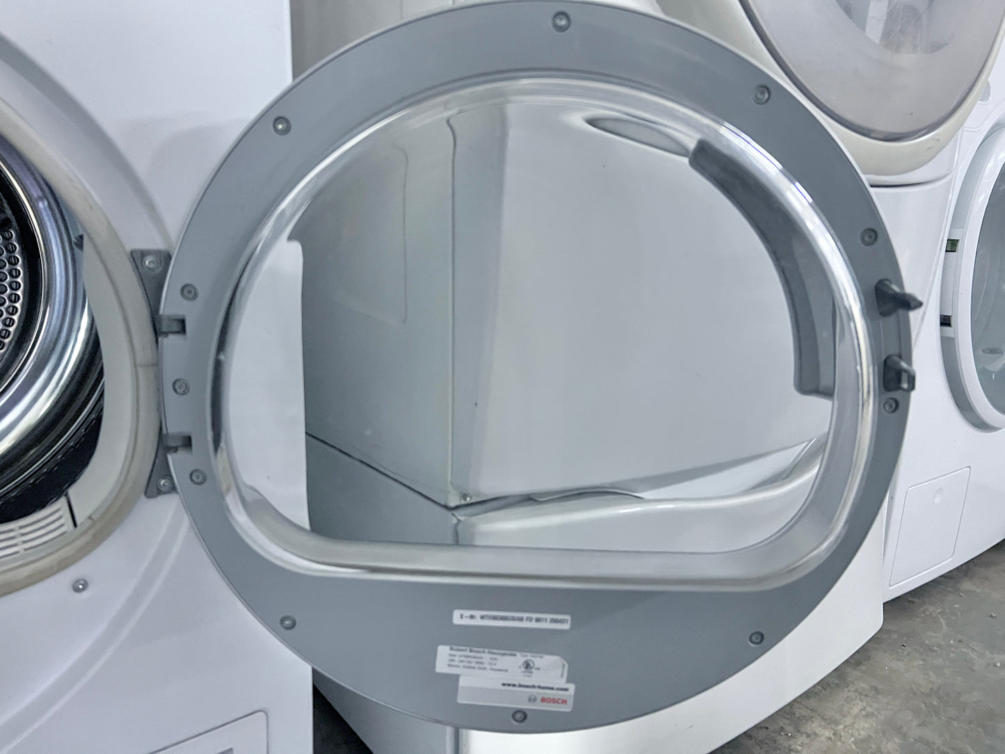 24 Inch Bosch Axxis Series  WTE86300US Compact Ventless Electric Front Load Dryer,3.9 cu. ft., 11 Drying Cycles, 4 Drying Options, LED Display Anticrease Feature , 444138