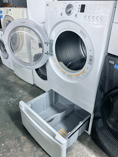 27 inch LG  DLE3733W Front Load Electric Dryer with pedestal  7.3 cu. ft., 7 Drying Cycles, 5 Temperature Levels, Wrinkle Care Option , Sensor Dry System, White , 444404