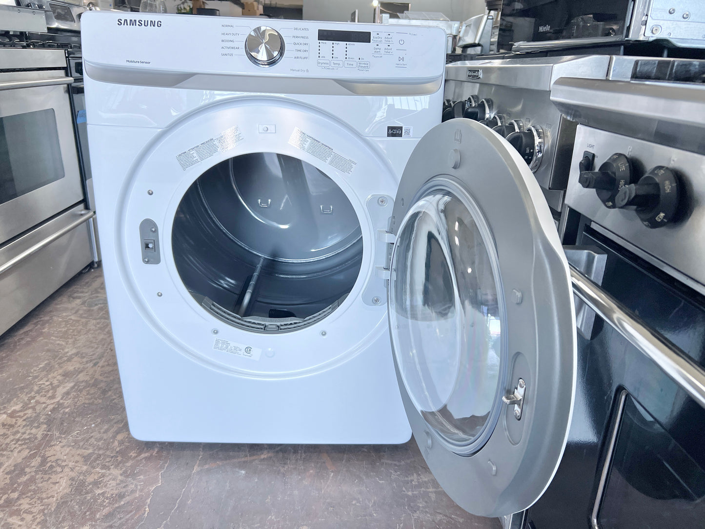 27 inch Samsung  DVE45T6000W  Front Load Electric Dryer 7.5 Cu. Ft., 10 Dryer Programs, Smart Care, Sensor Dry, Sanitize, Wrinkle Prevent, Eco Dry, ADA Compliant  , White 444391