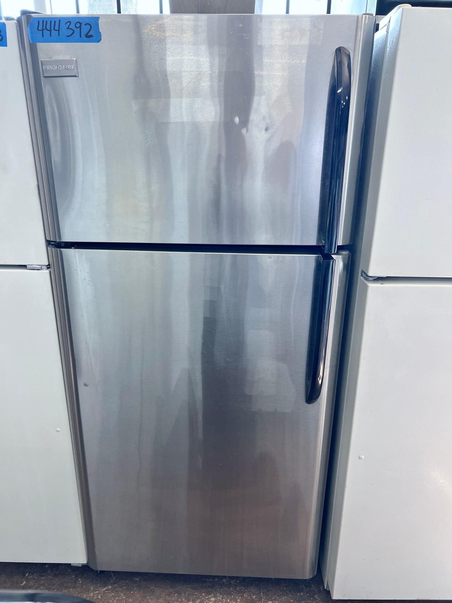 30 inch Frigidaire  FFTR1814QS Top Freezer Refrigerator, ADA Compliant, Humidity Controlled Crisper Drawers, Sliding Wire Shelves, Reversible Door 18.0 cu. ft. Capacity, Stainless Steel , 444392