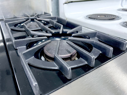 Viking Professional 系列 VGIC3054BSS 30 吋專業型瓦斯爐，附 4 個開放式燃燒器，附 VariSimmer、雙烘焙燃燒器、ProFlow 對流和 Gourmet-Glo 紅外線烤爐，不銹鋼，101247
