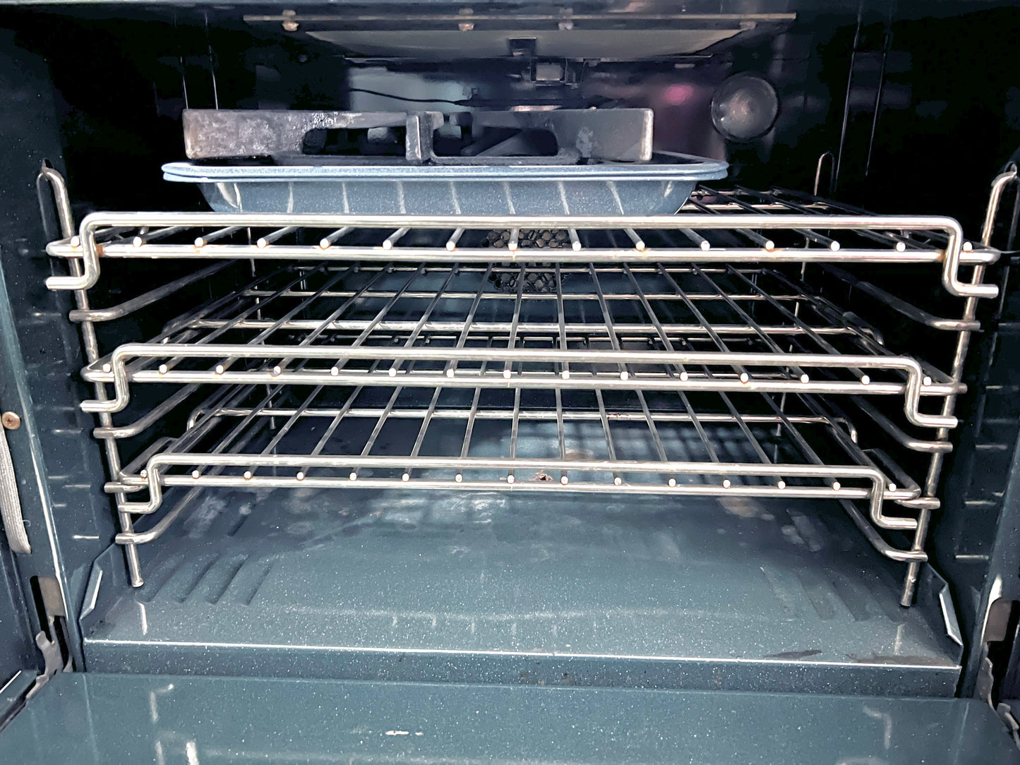 30 Inch Viking Professional 4 Burner Gas Range with Convection Oven , Heavy Duty Grates , Stainless Steel , 444396