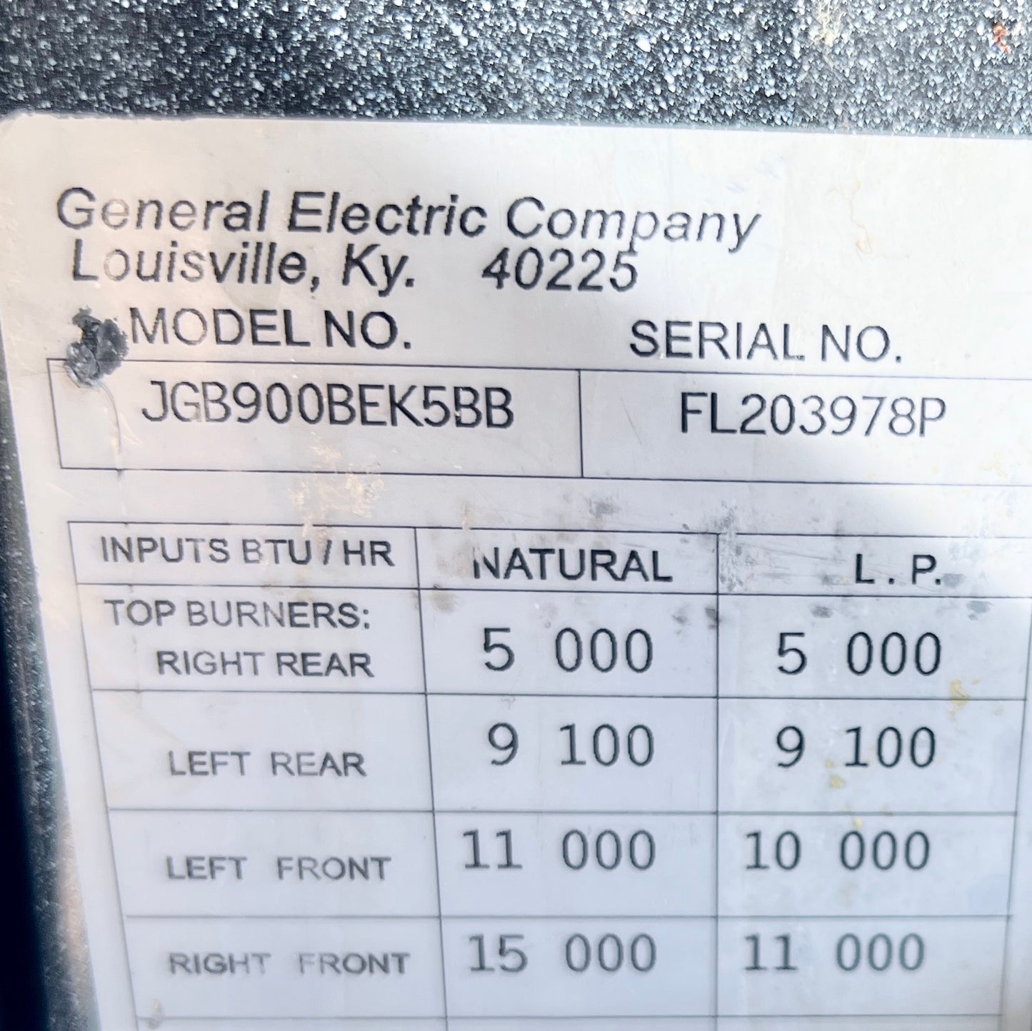 30 inch GE Profile JGB900BEK5BB , 4 Burner Gas Range with Oven , Black Color , 444398