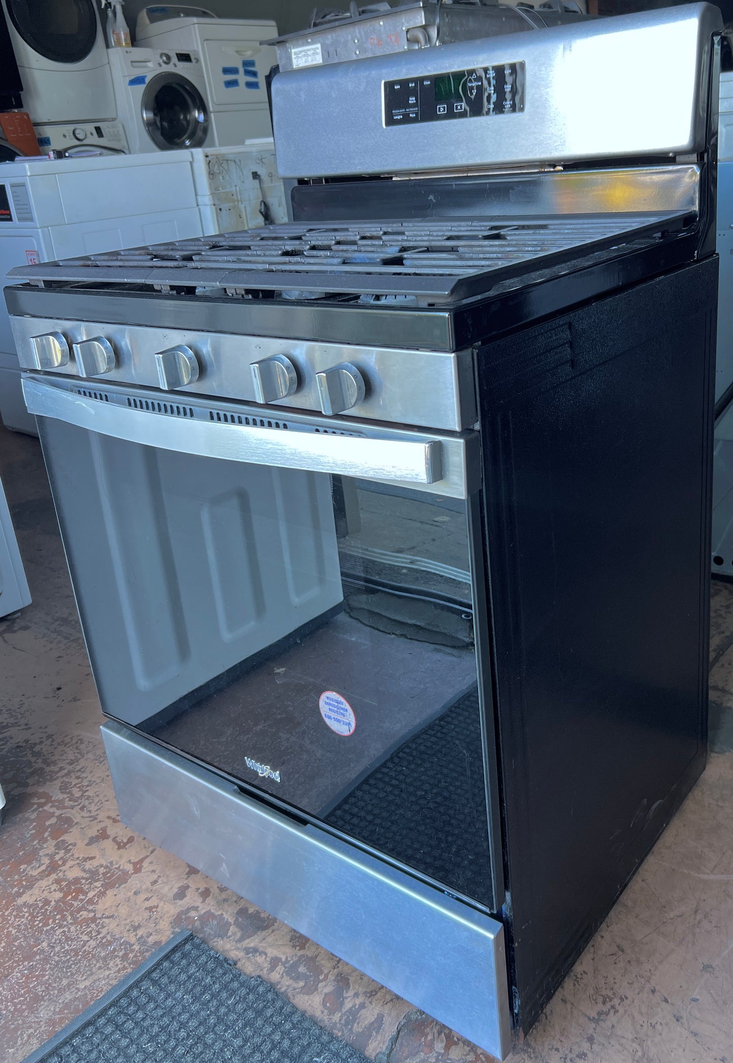 30 Inch Whirlpool  WFG525S0JS  Gas Range 5 Sealed Burners, 5 cu ft Oven, Continuous Grates, Self-Cleaning, Center Oval Burner, Frozen Bake, Stainless Steel ,  Closed Door Broiling, Control Lock , 444399