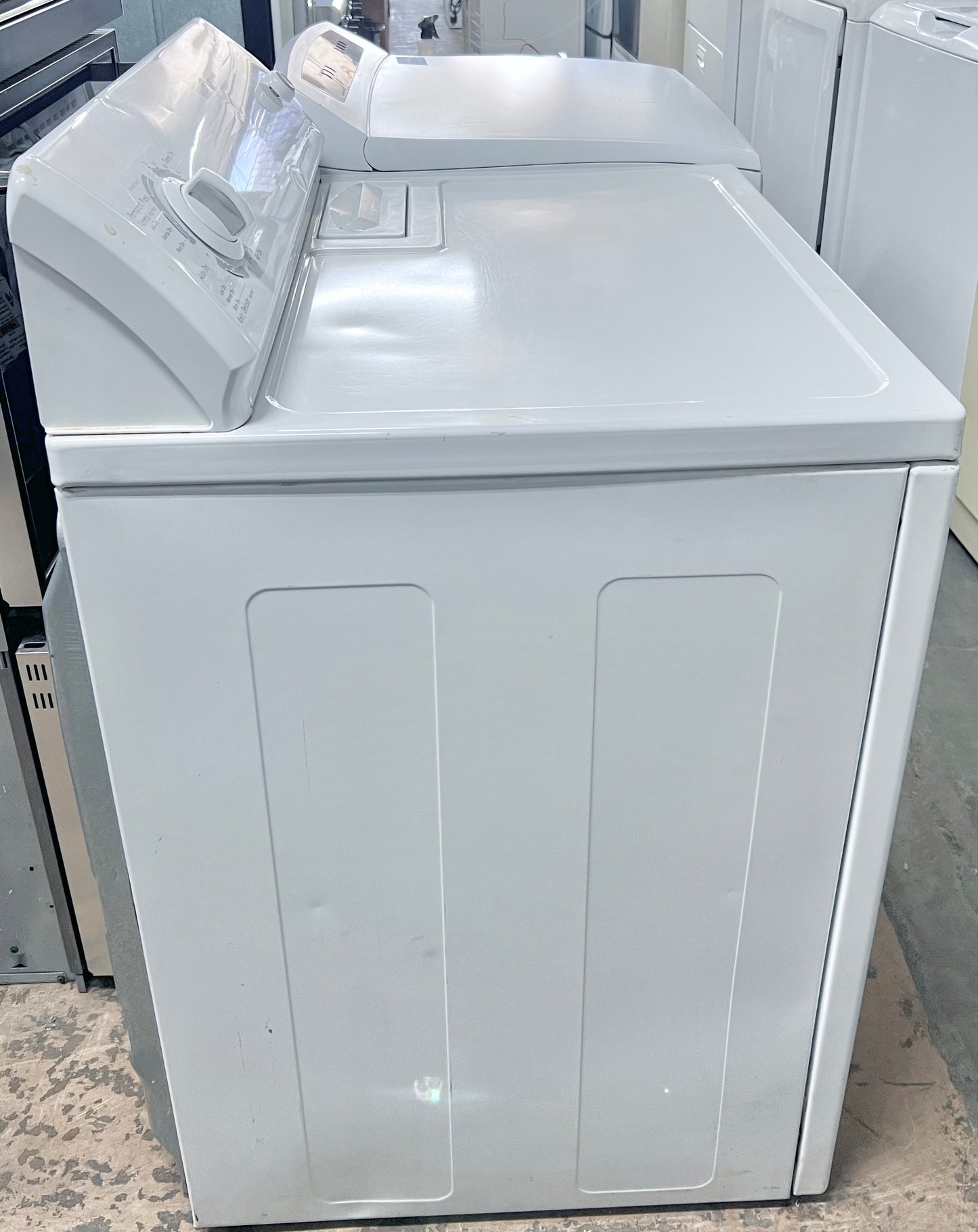 29 Inch Kenmore Front Load Electric Dryer , White , 110.66662501, 444403