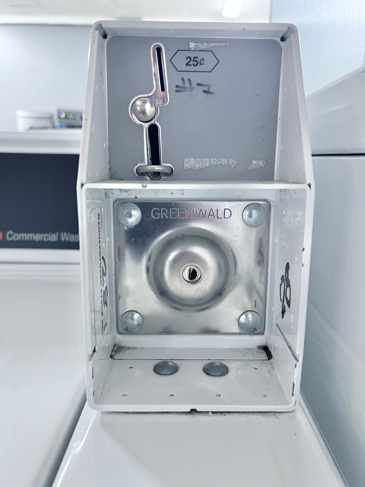 27 Inch Speed Queen SWNNX2HP115TW Coin Operated Top Load Washer , Commercial Grade, Stainless Steel Tub , 444406