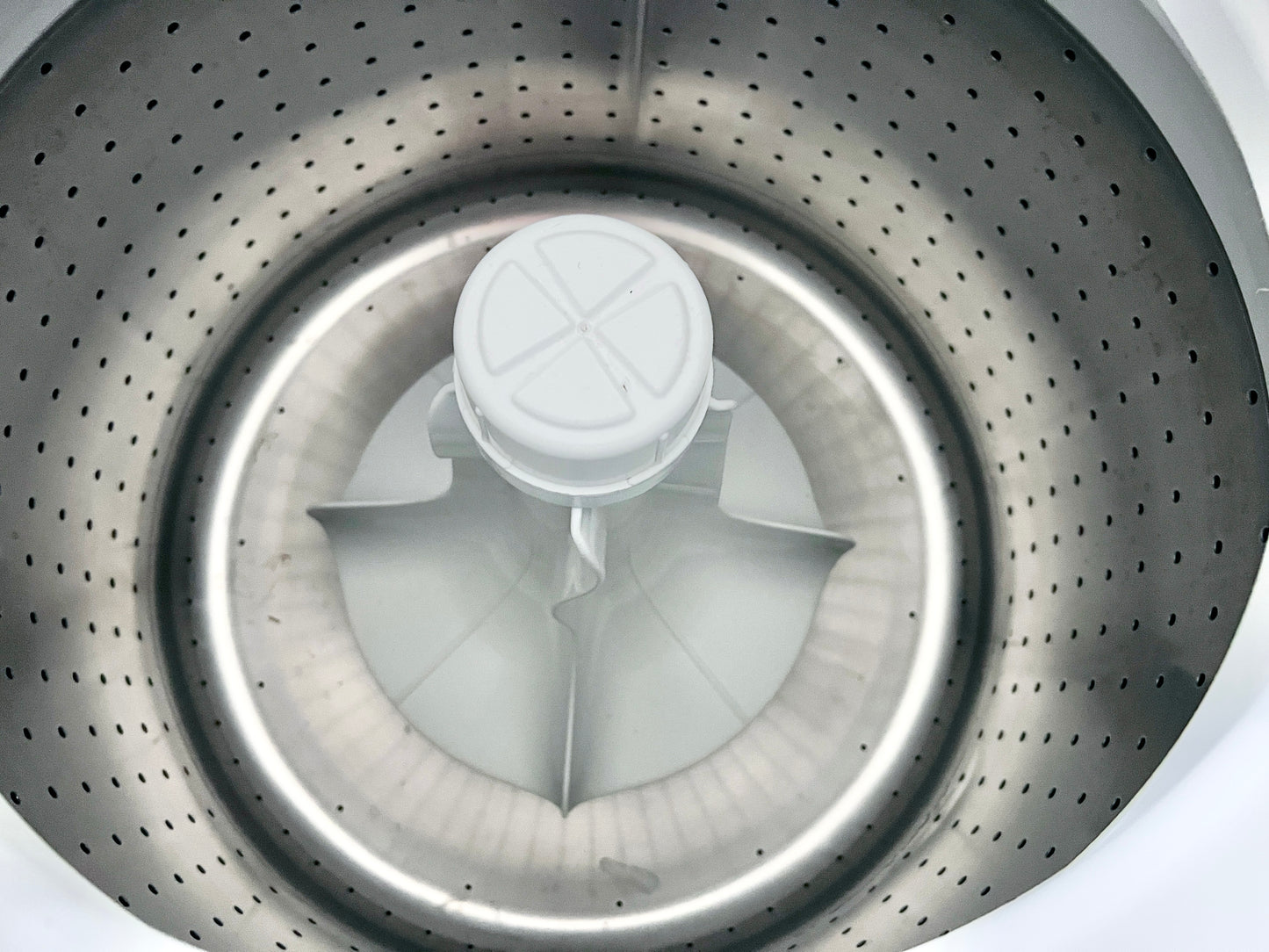27 Inch Speed Queen SWNNX2HP115TW Coin Operated Top Load Washer , Commercial Grade, Stainless Steel Tub , 444406