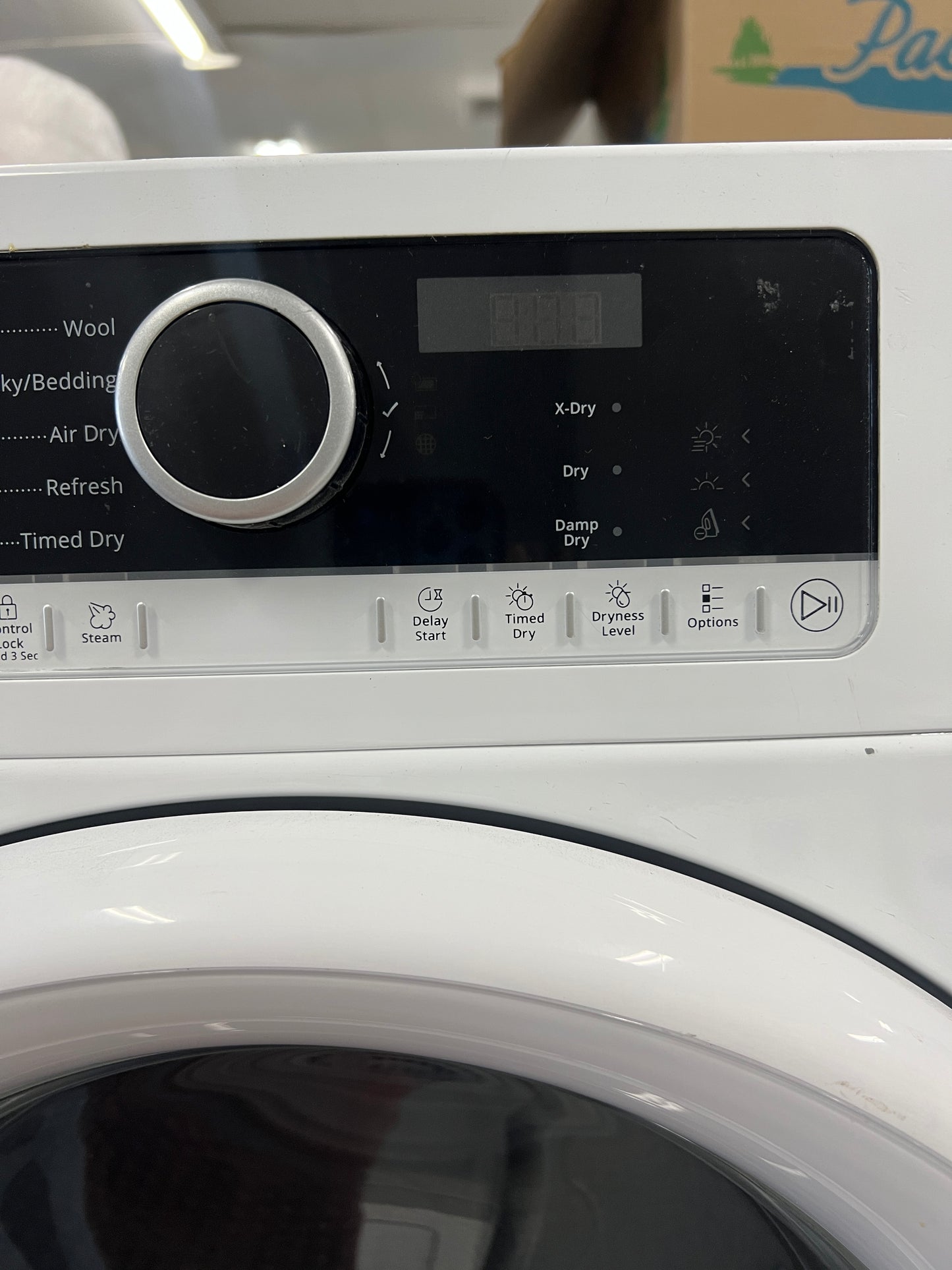 Whirlpool Front Load Electric Dryer in White, 888187