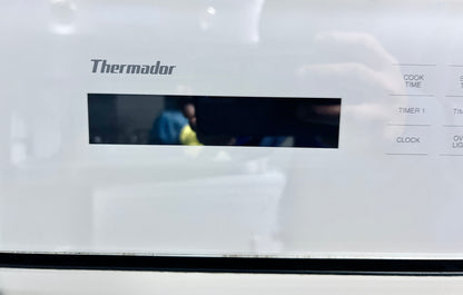 27 Inch Thermador Built In Electric Wall Double Oven,True European Convection,White 444408