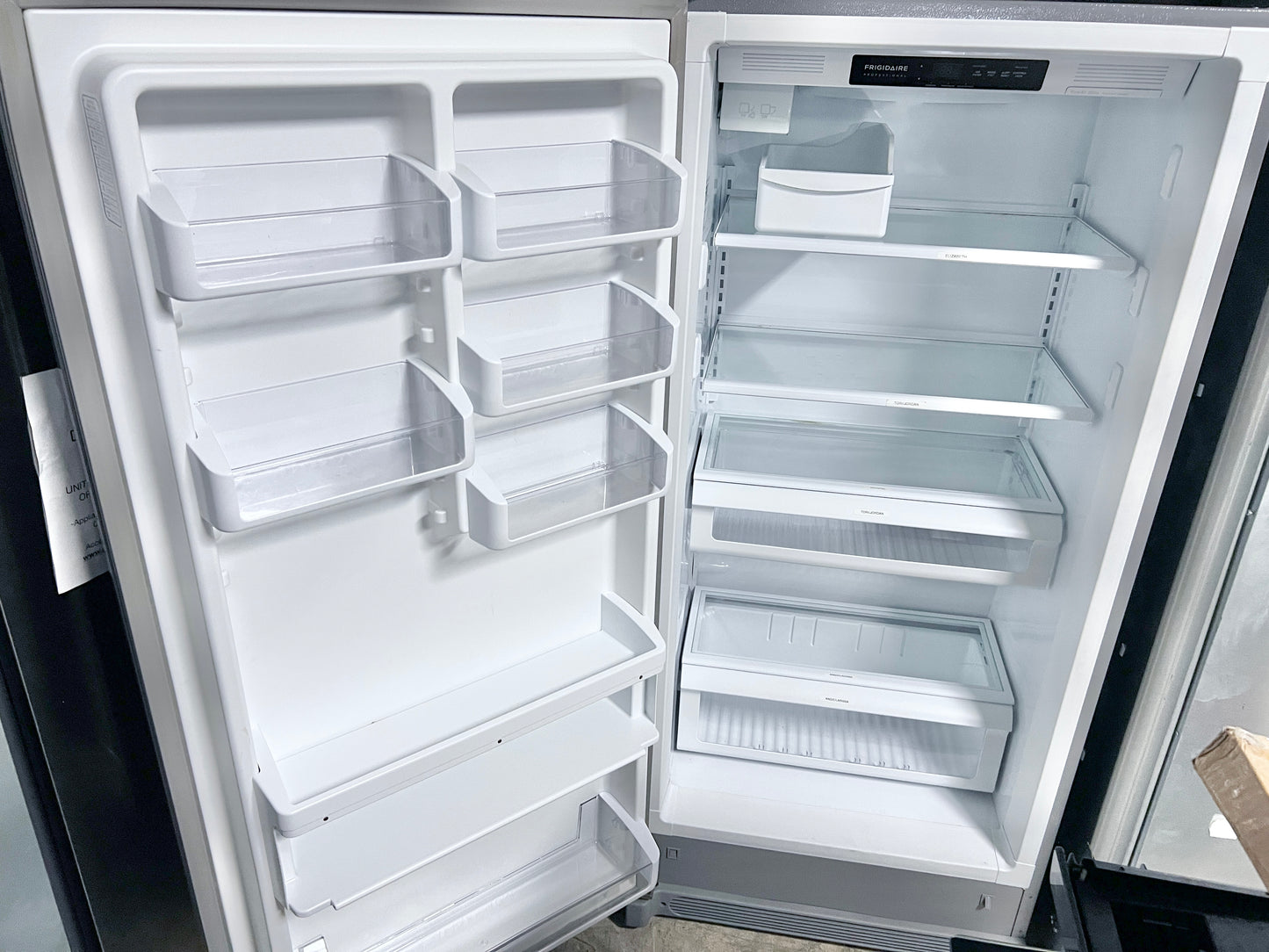 32 Inch Frigidaire Electrolux  Professional  FPFU19F8RFE Freezer Column , 18.6 cu. ft.,  Built-in Ice Maker, Soft Freeze Zone , Smudge-Proof Stainless Steel , 444419