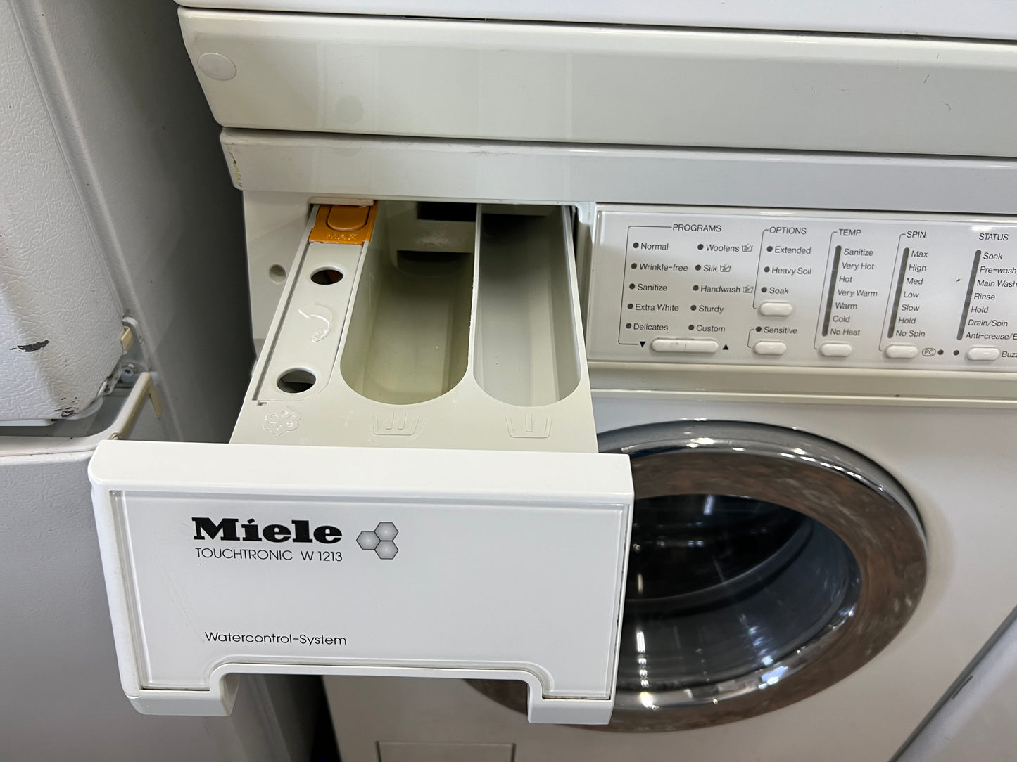 24 Inch Miele Washer and Dryer Set 220V  White . W1213 and  T1403, Front Load Machines , Super Capacity Electric Front Load Washer Stainless Steel Honeycomb Drum, LED Display , Miele  T1403 Touchtronic Super Capacity Vented Dryer  , 101314