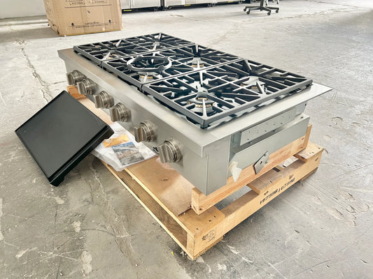 Dacor 48 Inch Gas Rangetop HRTP486S 6 Sealed Burners, Continuous Grates, Simmer Burners, Illumina Knobs, Griddle,Cooktop new open box 369006