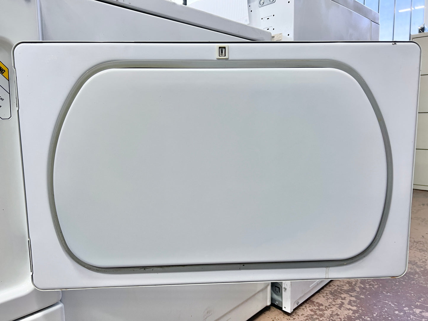 27 Inch Whirlpool Commercial Heavy Duty Coin Operated Front Load Electric 220V Dryer Machine in White , CEM2760KQ1,  444135