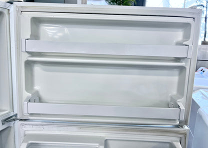 33 Inch 20 Cu Ft Whirlpool ET1PHKXPQ Top Freezer White Refrigerator ,  65 Inch Height , 444414