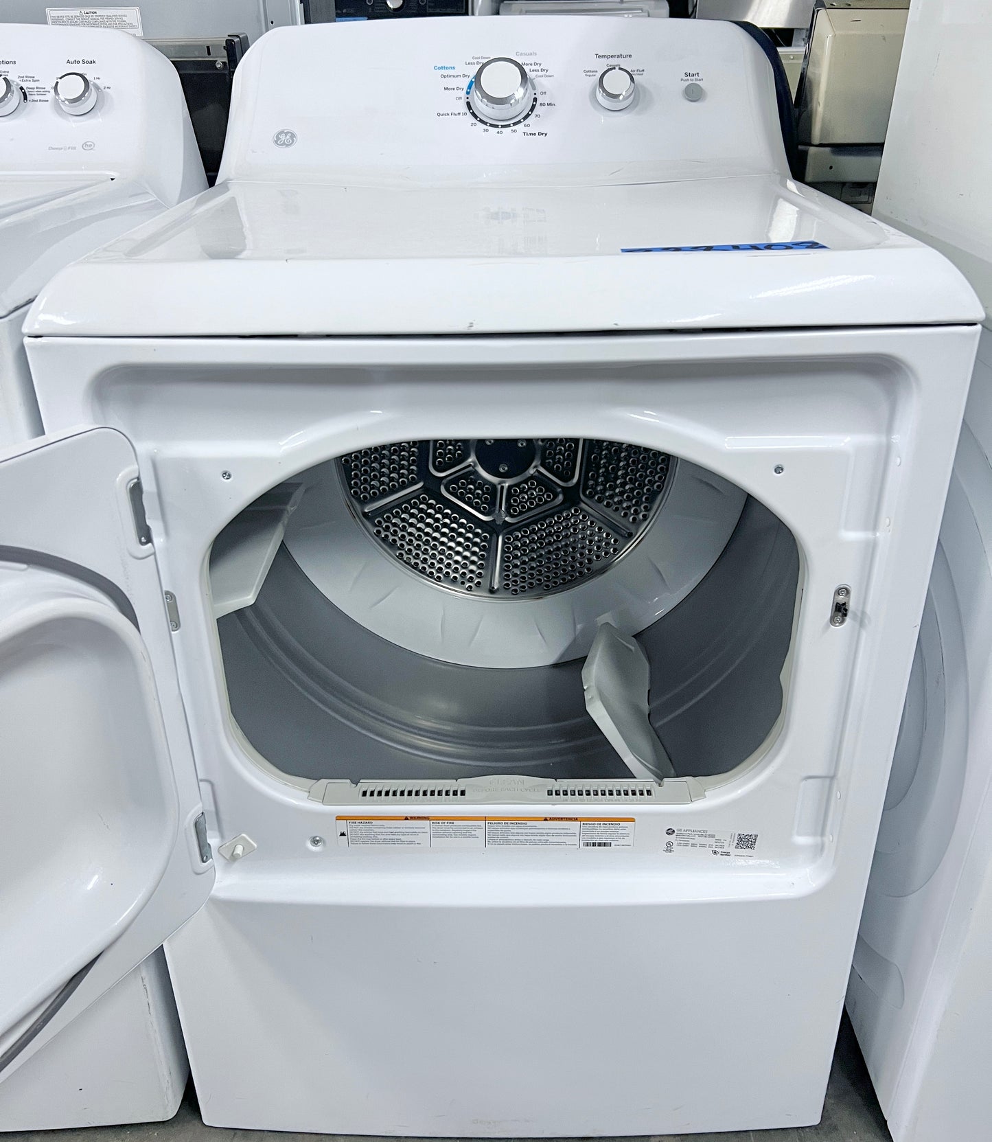 27 Inch GE Top Load Washer and Electric Front Load Dryer , White , GTW460ASJ0WW , GTX33EASK0WW, 444416 and 888408