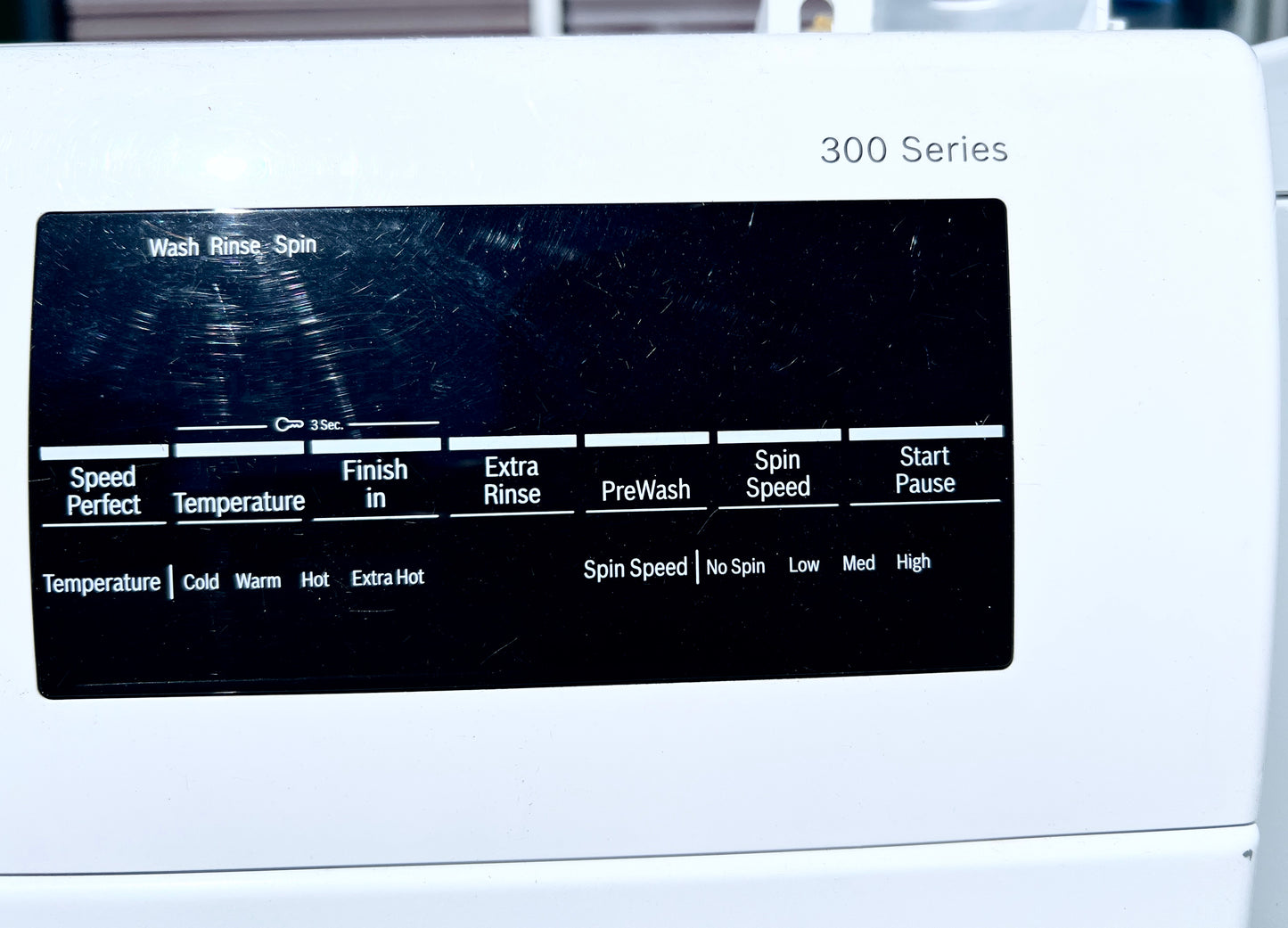 24 Inch Bosch 300 Series Front Load Washer and Electric Dryer Set , WAT28400UC , WTG86400UC, White , 444423