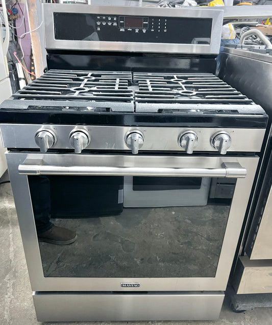 30 Inch Maytag  MGR8800FZ Freestanding Gas Range, 5 Sealed Burners, 5.8 cu. ft. Oven, Storage Drawer, True Convection, Variable Broil, Self-Clean, Oval Burner, Power Burner, Fingerprint Resistant Stainless Steel , 444427