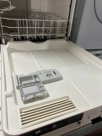 GE 24 Dishwasher in Stainless Steel, PDW7880G00SS, 999404
