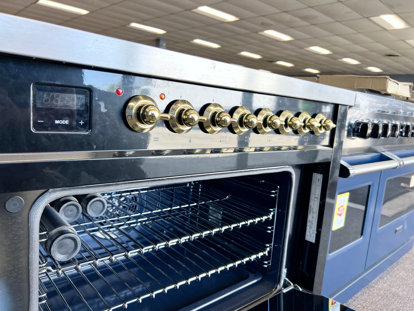 36 Inch ILVE UPI366NMPBKG Induction Range with 6 Elements, 3.5 cu. ft. Oven Capacity, Storage Drawer, , Glossy Black, Brass Trim , New Open Box
