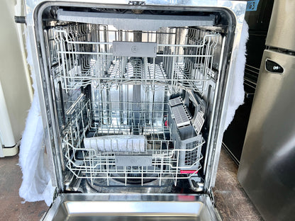 GE Profile  PDT715SYNFS 24 Inch Fully Integrated Built-In Dishwasher 16 Place Settings, 5 Cycles, 45 dBA , Deep Clean Silverware Jets, NSF Certified Steam + Sani, Dry Boost, 3rd Rack, Piranha Hard Food Disposer, EnergyStar Qualified , 101202