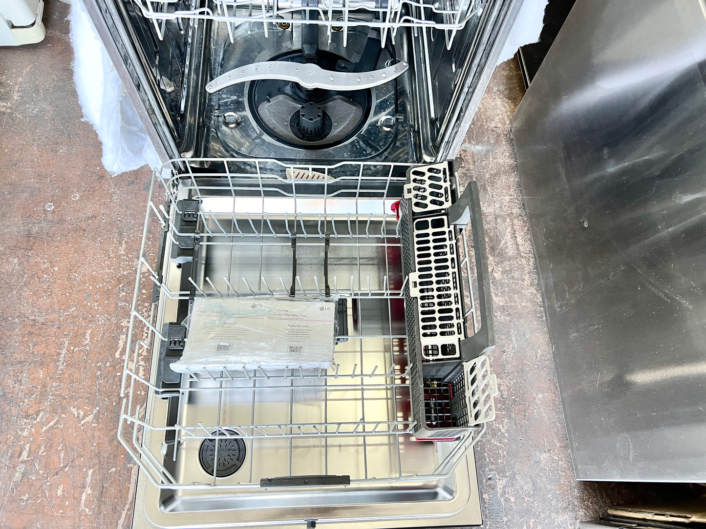 GE Profile  PDT715SYNFS 24 Inch Fully Integrated Built-In Dishwasher 16 Place Settings, 5 Cycles, 45 dBA , Deep Clean Silverware Jets, NSF Certified Steam + Sani, Dry Boost, 3rd Rack, Piranha Hard Food Disposer, EnergyStar Qualified , 101202