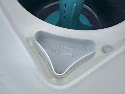 27 Inch Maytag Heavy Duty Top Load Washer , Beige off white , agitator , large capacity , used condition 444249