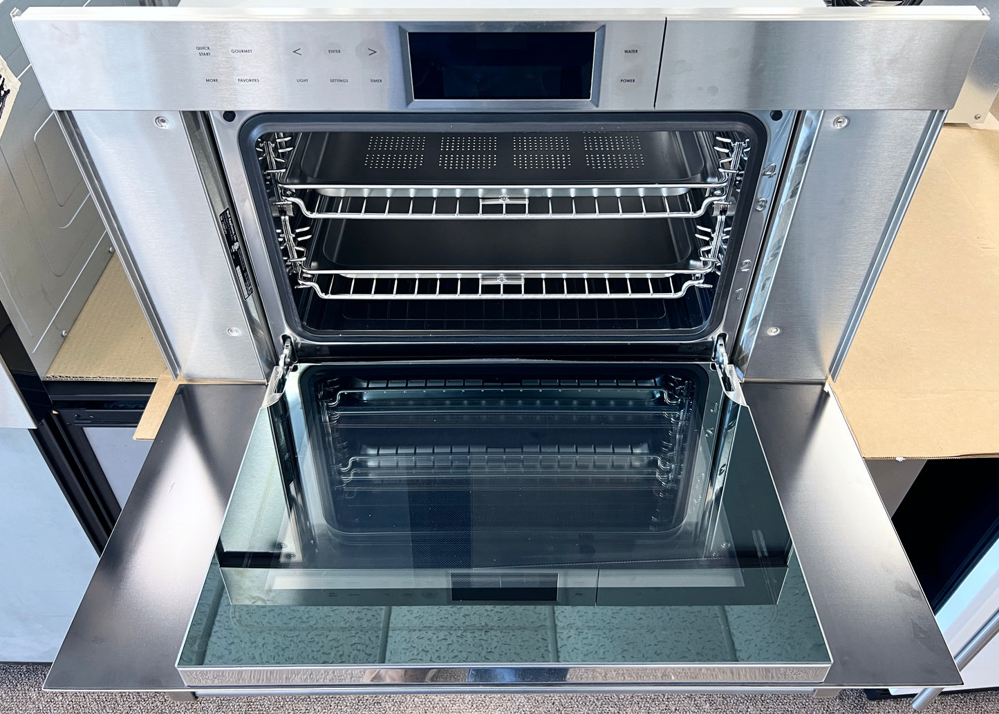 30 Inch  WOLF CS030 E Series Professional Convection Steam Oven , Stainless Steel ,New Open Box