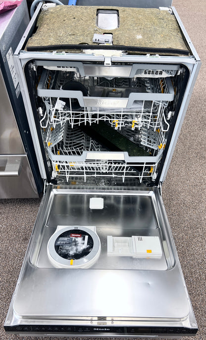 24 Inch Miele  G7566SCVISF Fully Integrated Built In Smart Dishwasher , 3D Multi Flex Cutlery Tray,, Wifi, Touch Steel, Water Softener, ENERGY STAR , New Open Box