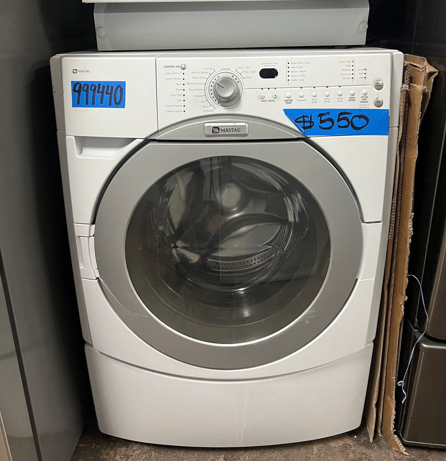 Maytag Front Load Washer in White 999440, MFW9700SQ0