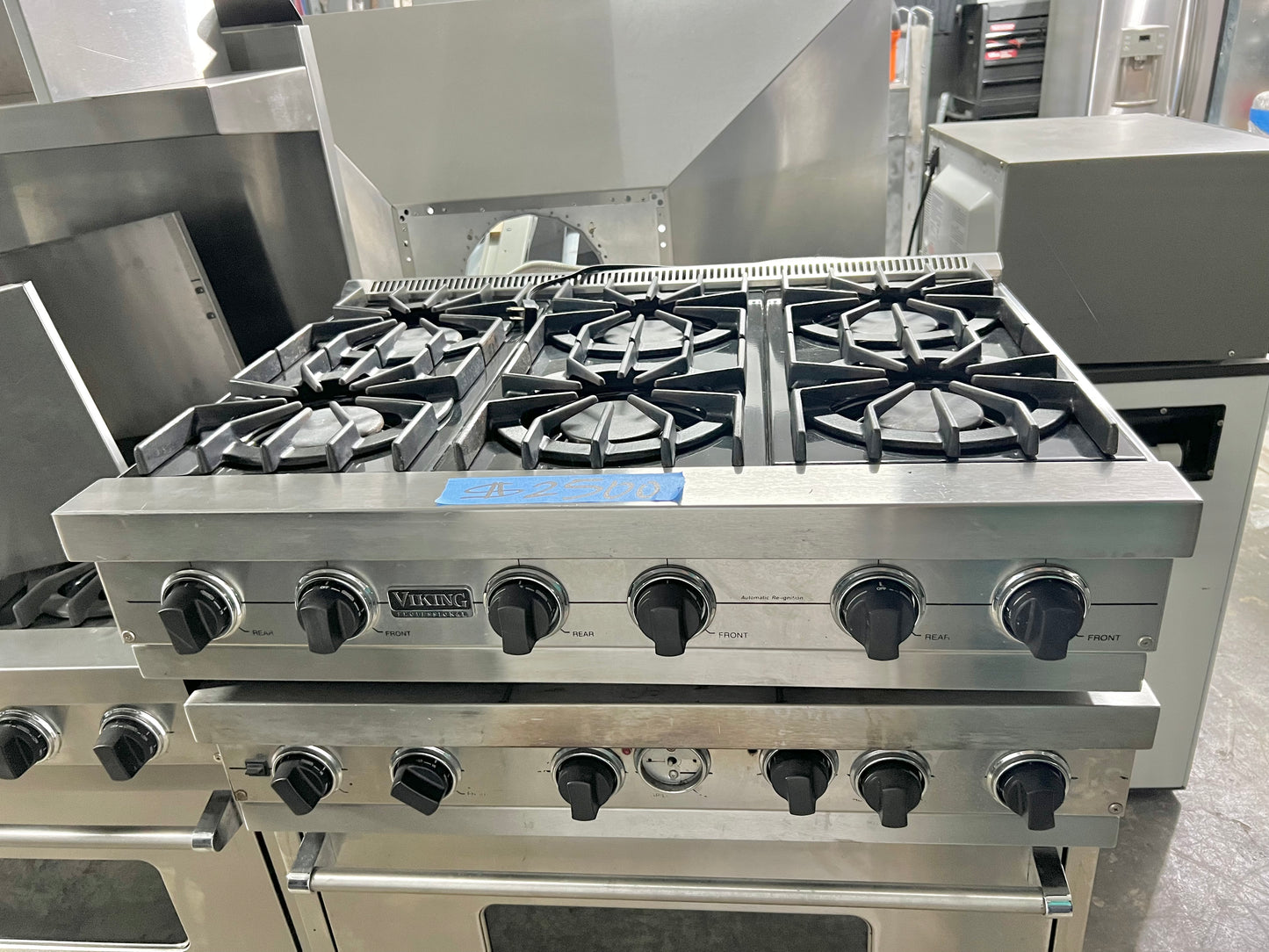 36 Inch Viking Gas Rangetop 6 Open Burner Stainless Steel , Natural Gas , Used Condition , 444260