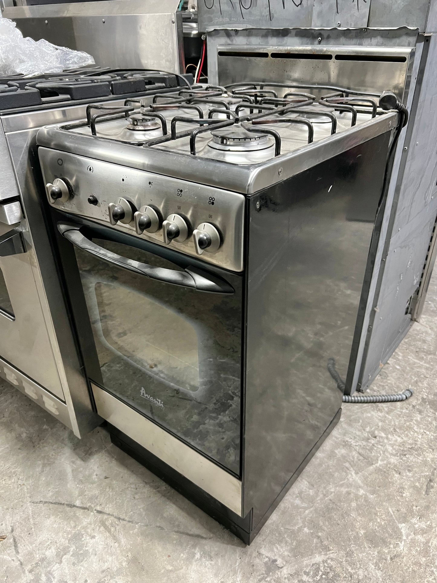 20 Inch Avanti Elite Gas Range Stainless Steel Bake Broil 4 Burner, Natural Gas, 131308