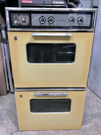 Hotpoint 24 Inch Electric 220V Double Wall Oven , Working, Used , 444178