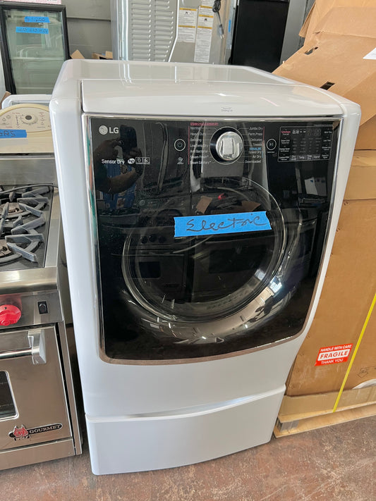 29 Inch LG DLEX9000W Turbo Steam Series 9 Cu Ft Front Load  Electric Dryer , Wrinkle Care , Sensor Dry , 14 Dry Cycles , 5 Temperature Selection , White , Used condition , 444263