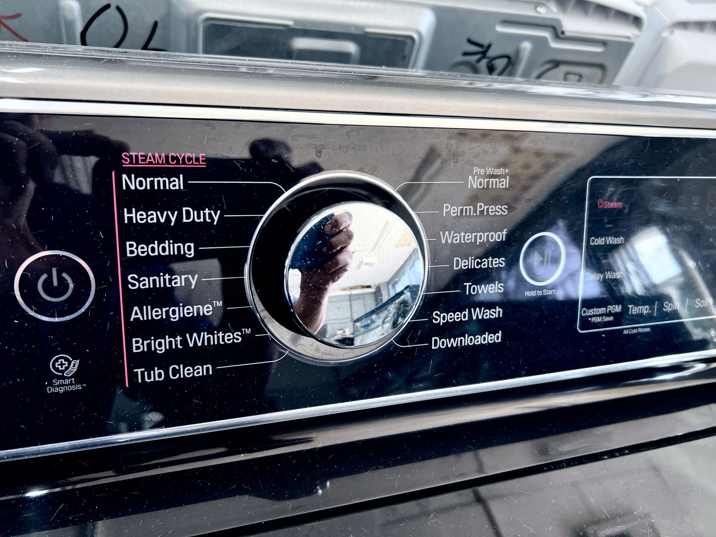 29 Inch LG TurboWash Series  WT7700HVA 5.7 cu. ft. Top Load Washer with 14 Wash Cycles, 1,050 RPM, Steam, TurboWash, StainCare, Speed Wash, Allergiene, Sanitary,  ENERGY STAR , 444439