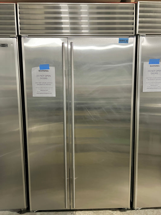 Subzero 42 inch Built in Side By Side Refrigerator in Stainless Steel , Used, 999576