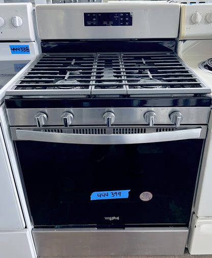 30 Inch Whirlpool  WFG525S0JS  Gas Range 5 Sealed Burners, 5 cu ft Oven, Continuous Grates, Self-Cleaning, Center Oval Burner, Frozen Bake, Stainless Steel ,  Closed Door Broiling, Control Lock , 444399