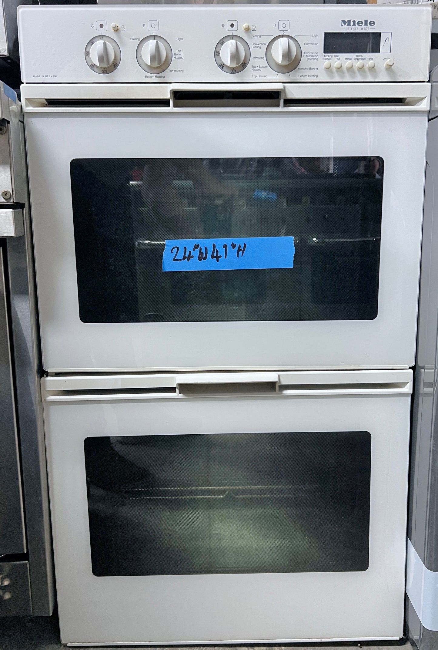 24 Inch Built In Miele Deluxe H806 Vintage Stacked Double Wall Oven , Convection , White , 444455