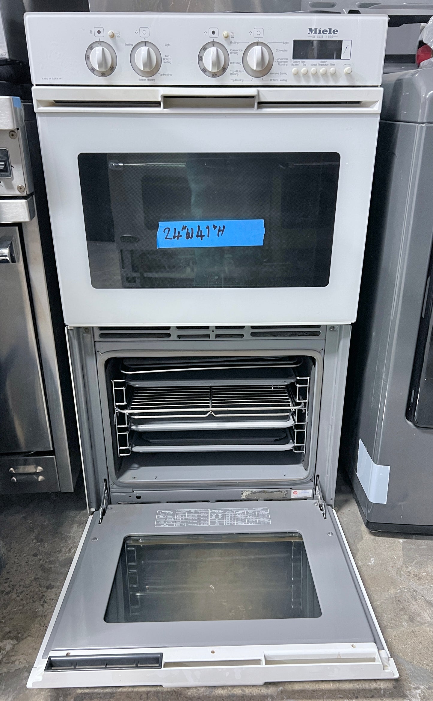 24 Inch Built In Miele Deluxe H806 Vintage Stacked Double Wall Oven , Convection , White , 444455
