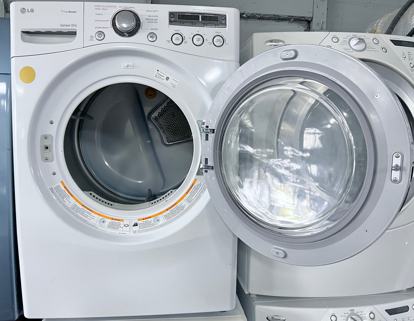 27 Inch LG Steam Series DLEX2650W Front Load Electric Dryer Machine , 7.3 Cu Ft , 444457