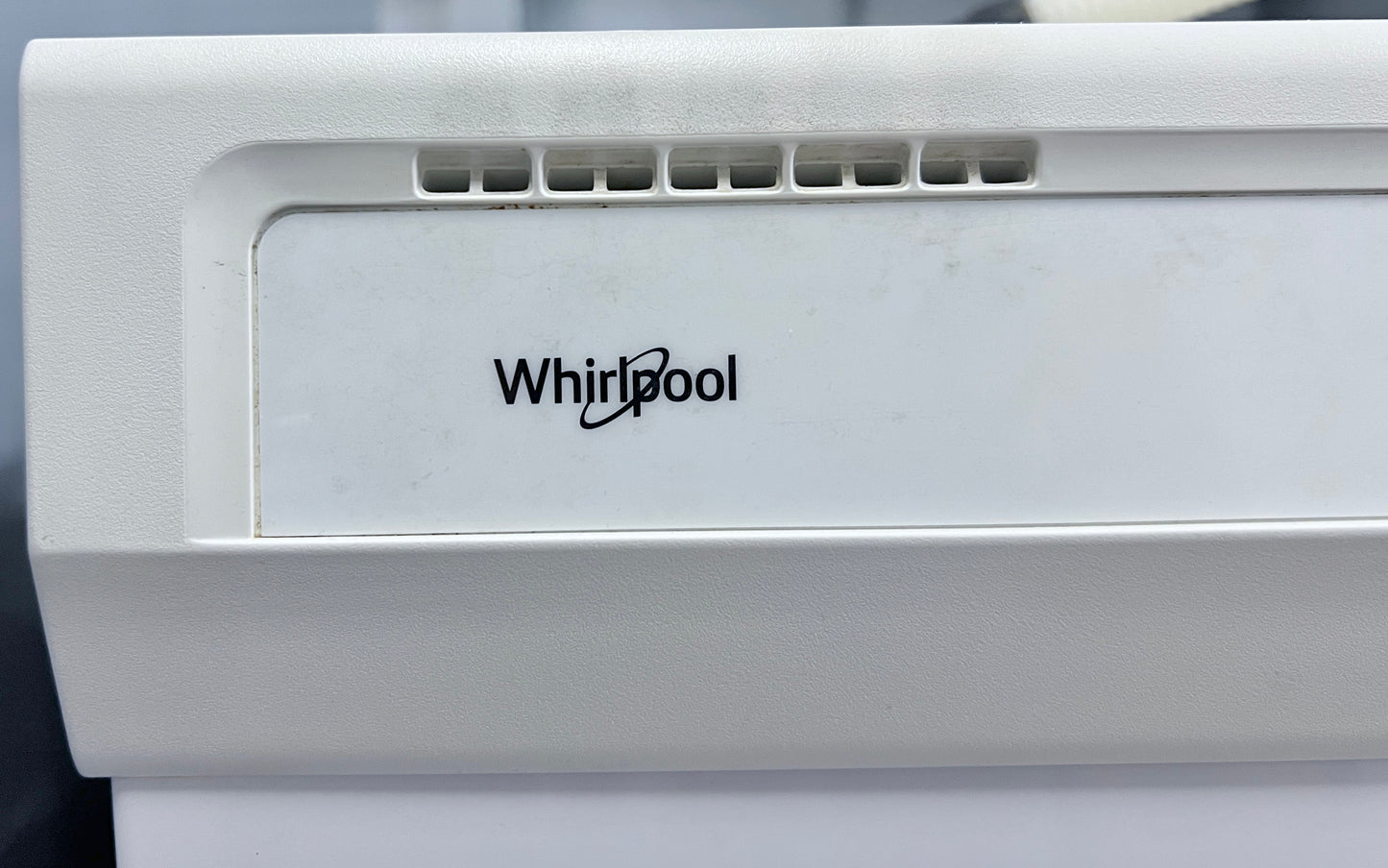 24 Inch Whirlpool Built In Dishwasher WDF330PAHW , White , 444465