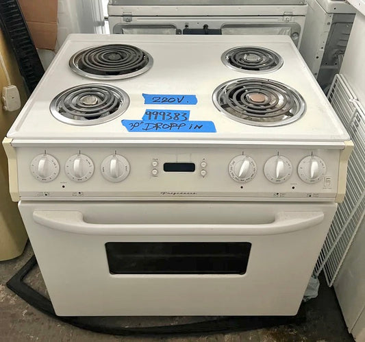 Frigidaire 30 inch Drop In Electric Coil Top Range Stove in White, coils, 999383